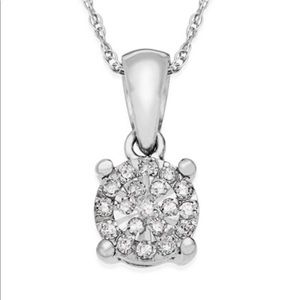 Diamond Round Cluster Pendant 1/8 cttw stering sil